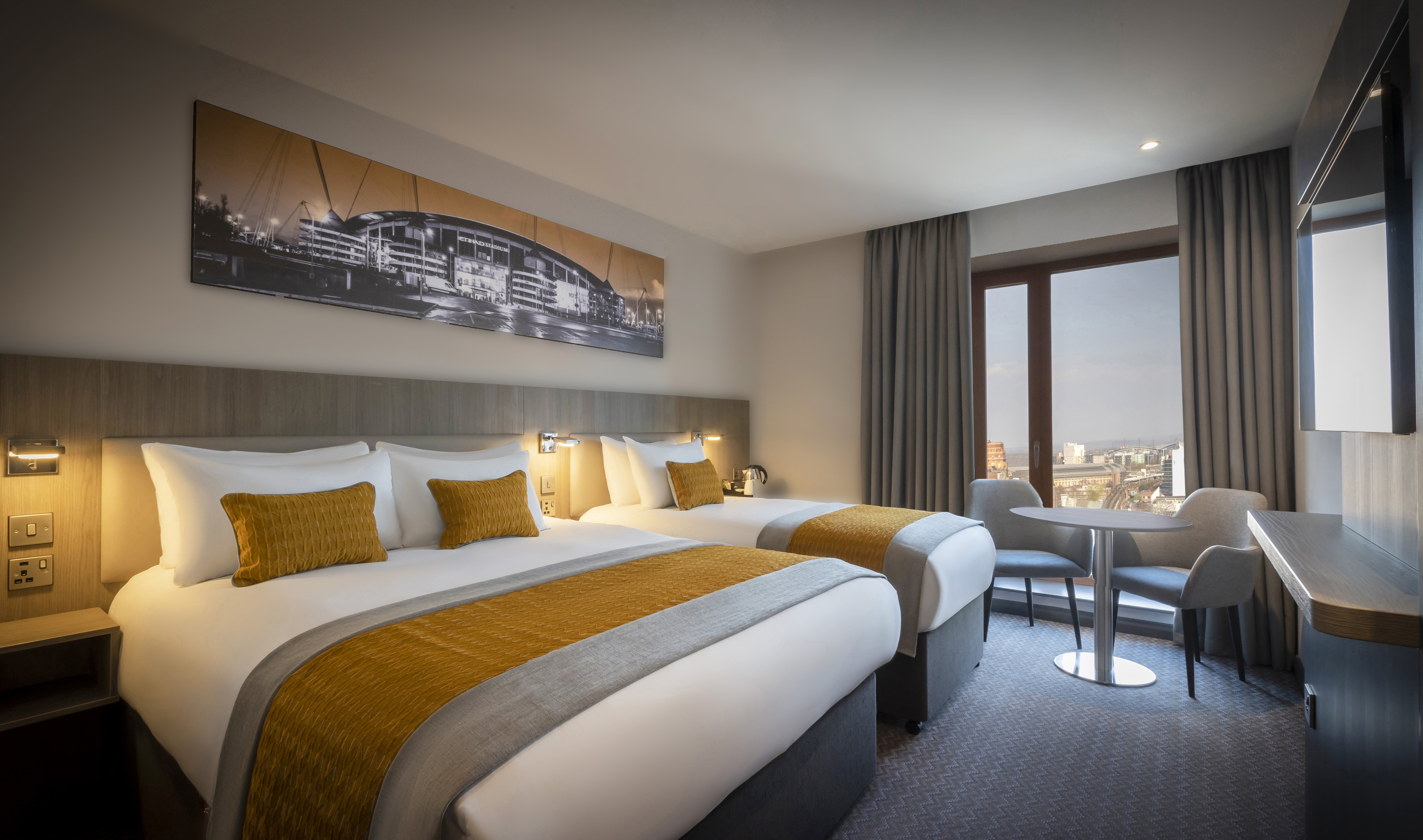 Maldron Manchester City Centre in Manchester Trip Canvas