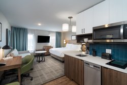  - Staybridge Suites Expo Center Louisville - I-65, Exit 132