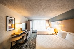  - Holiday Inn North Airport Newark - I-78, Exit 58B