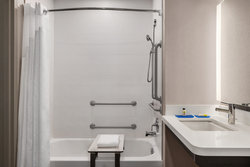  - Holiday Inn Express & Suites Airport Denver