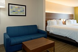  - Holiday Inn Express & Suites Fresno
