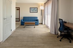  - Holiday Inn Express & Suites Fresno