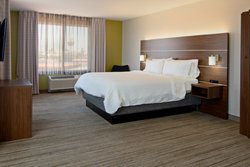  - Holiday Inn Express & Suites Fresno