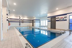  - Sandman Hotel Airport Calgary