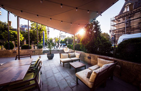 Leonardo Hotel Bucharest City Center Terrace