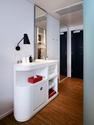  - citizenM Hotel Brickell Miami - I-95, Exit 1B