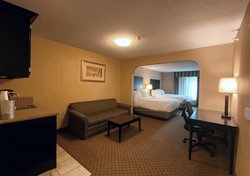  - Holiday Inn Express & Suites Plymouth