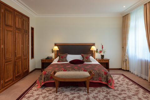 SUVRETTA HOUSE - Photo 133