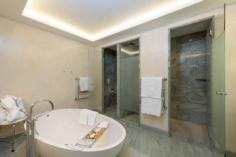 SUVRETTA HOUSE - Photo 135