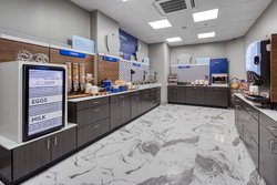  - Holiday Inn Express Downtown Kansas City - I-70, Exits 2J & 2K