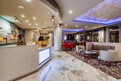  - Holiday Inn Express Downtown Kansas City - I-70, Exits 2J & 2K