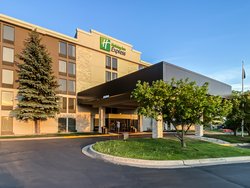  - Holiday Inn Express Campus Area Flint - I-475, Exit 8A
