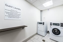  - Holiday Inn Express Campus Area Flint - I-475, Exit 8A