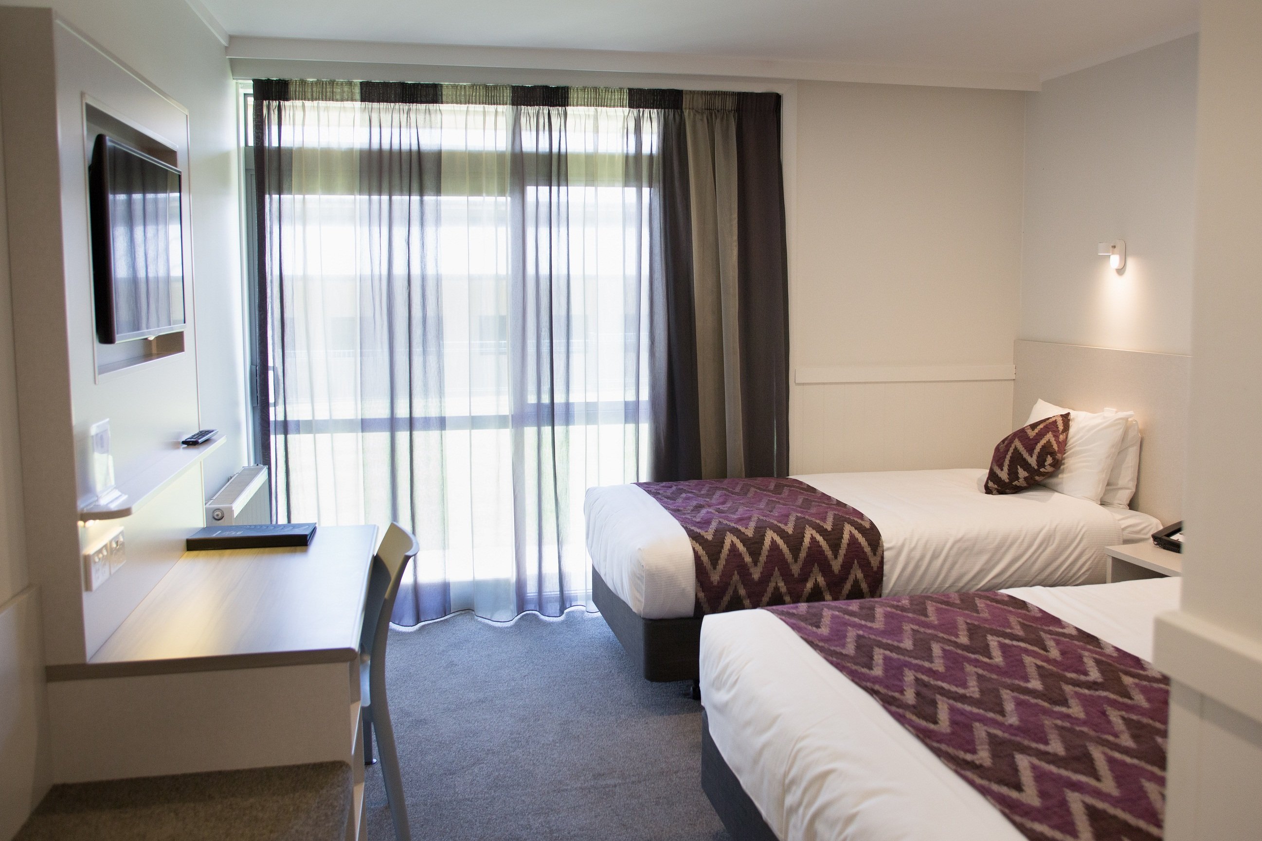 WANAKA HOTEL-guestroom-GUESTROOM.jpg