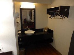  - Red Roof Inn Florissant - I-270, Exit 26B