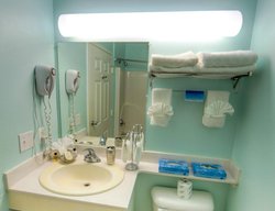  - Islander Inn Ocean Isle Beach