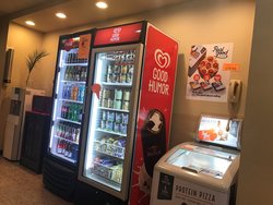  - GreenTree Inn & Suites Alhambra