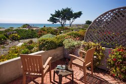  - Pelican Inn & Suites Cambria