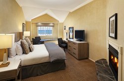  - Pelican Inn & Suites Cambria