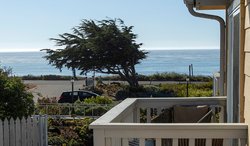  - Pelican Inn & Suites Cambria