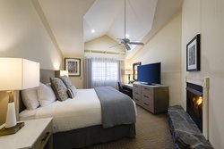  - Pelican Inn & Suites Cambria