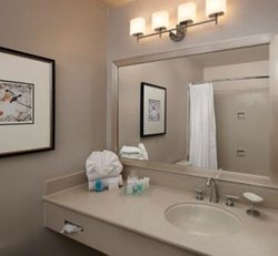 - Pelican Inn & Suites Cambria