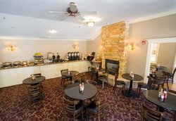  - Pelican Inn & Suites Cambria