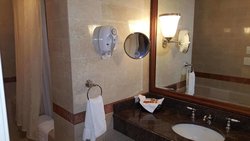  - Wall Street Inn New York