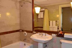  - Wall Street Inn New York