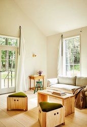  - Inness Hotel & Resort Accord