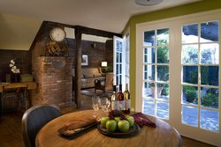  - Wine Valley Inn & Cottages Solvang