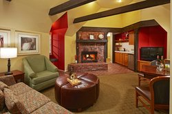  - Wine Valley Inn & Cottages Solvang