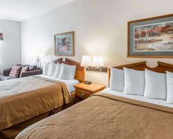 - GreenTree Inn & Suites Denver Tech Center Centennial - I-25, Exit 196