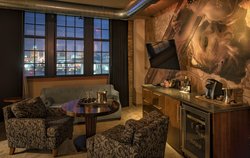  - Iron Horse Hotel Milwaukee - I-43 & I-94, Exit 311