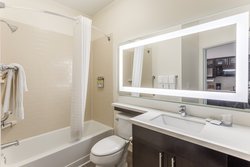  - Candlewood Suites Davenport