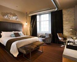  - Iron Horse Hotel Milwaukee - I-43 & I-94, Exit 311