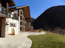  - Salmon Rapids Lodge Riggins