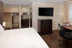  - Andrew Hotel Great Neck