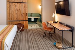  - Texican Court Hotel Irving