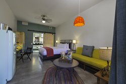  - Lone Star Court Hotel Austin