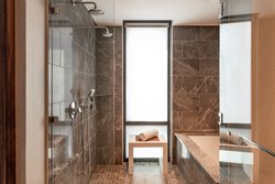  - Drey Hotel the Village Dallas