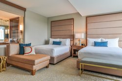  - Drey Hotel the Village Dallas