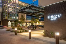 - Drey Hotel the Village Dallas