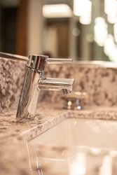  - Drey Hotel the Village Dallas