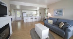  - Edgewater Resort Ephraim