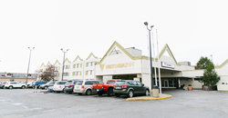  - Victoria Inn Thunder Bay