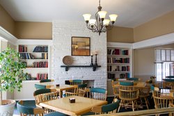  - Alpine Inn Rockford