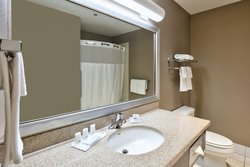  - Holiday Inn & Suites Santa Maria