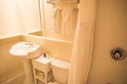  - Circle Hotel Fairfield - I-95, Exit 23