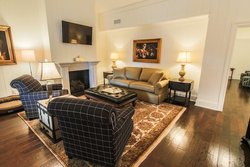  - Park on Main Hotel Highlands